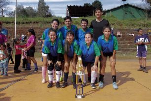 Villa Blanquita festejó en el torneo Futsal Mixto