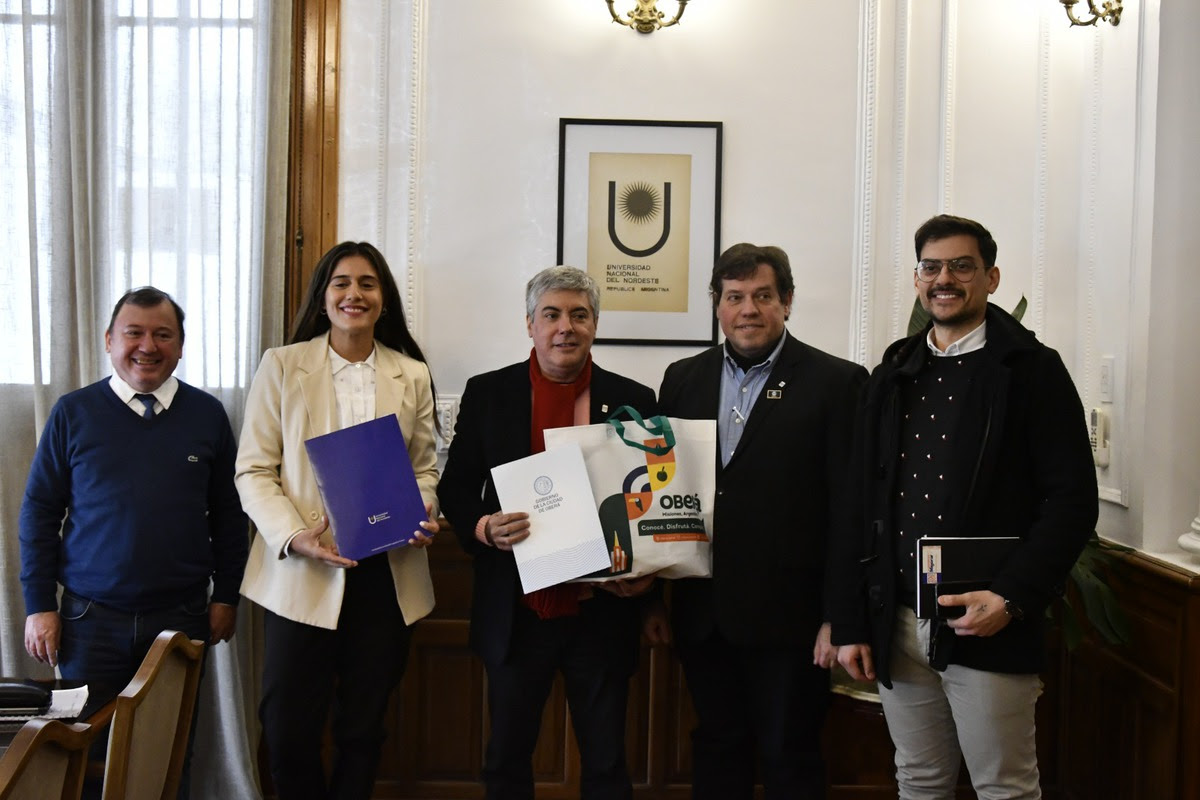 Oberá firmó un convenio marco con la Universidad del Nordeste