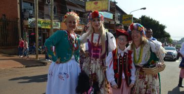 Programa Oficial de la 44° Edición de la Fiesta Nacional Del Inmigrante