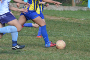   En Primera División, Atlético Oberá, Atlético Alem, AEMO y Atlético Iguazú lograron el pasaje a Semifinales del Apertura