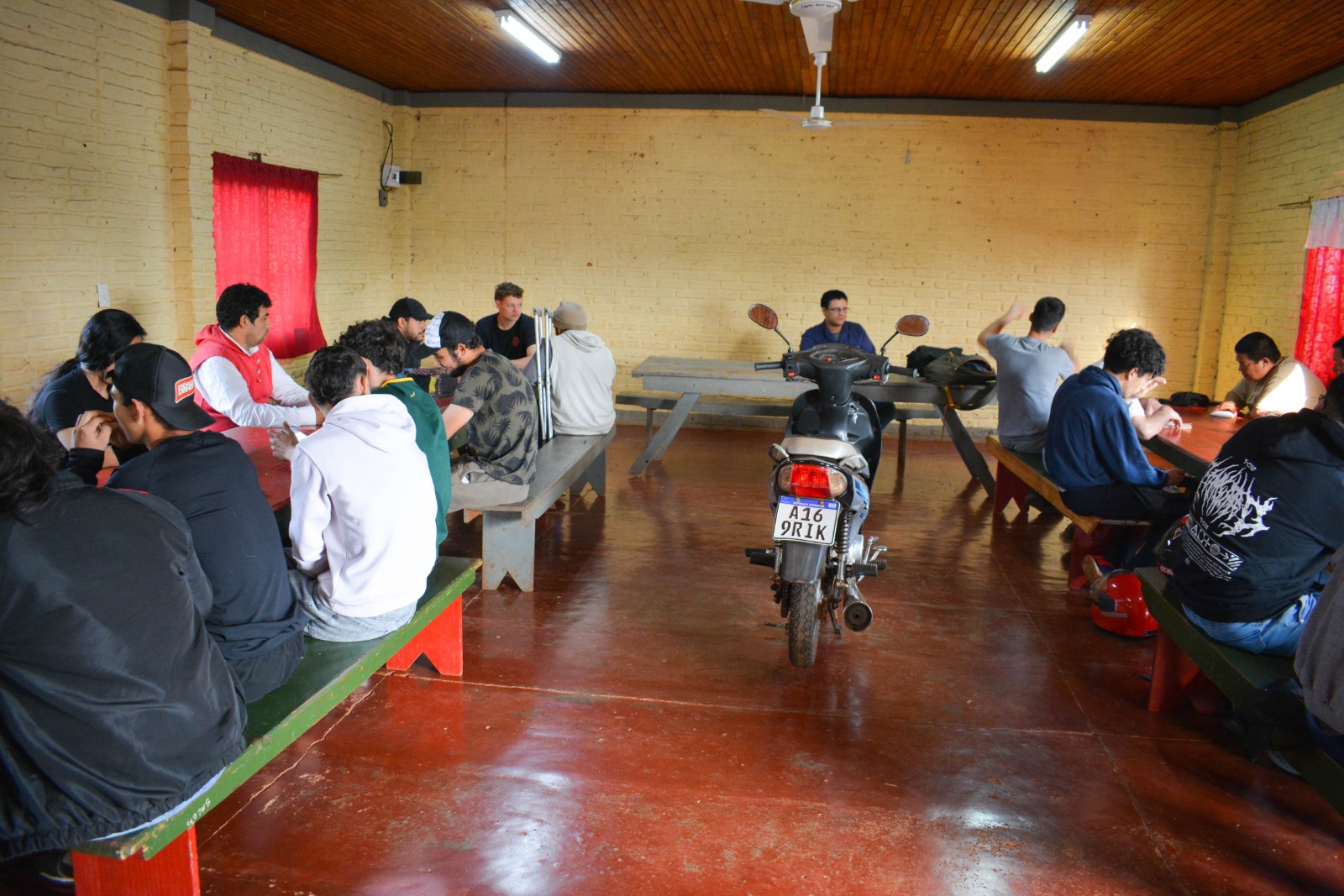 Buena participación en el curso sobre «Mecánica Básica de Moto» en Oberá