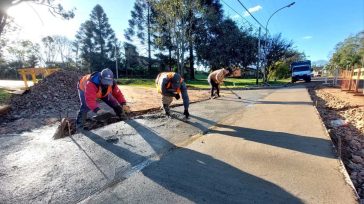 Obras Públicas: Reconstrucción de badenes en las calles de Oberá