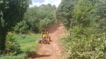 Obras Públicas: Arreglos de calles terradas en diferentes barrios