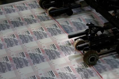 El BCRA rescinde un contrato y se detiene la producción de billetes en Casa de Moneda