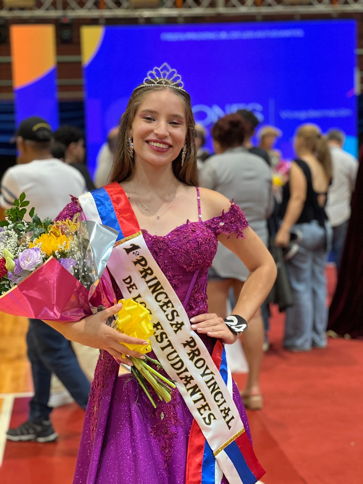 Estudiante obereña es la primera princesa Provincial de los Estudiantes de Misiones