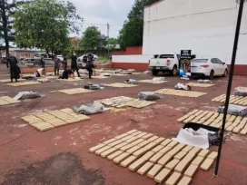 La Policía halló una camioneta abandonada con casi una tonelada de marihuana