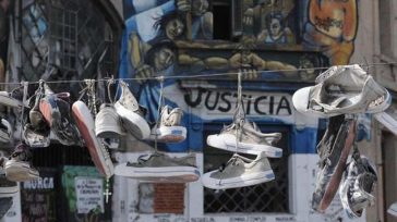 CROMAÑON- Cartas, objetos y señales que conectan a los familiares con sus seres queridos a 20 años de la tragedia