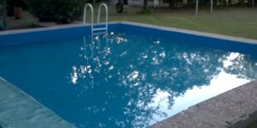 Tres menores se electrocutaron en una pileta de Mendoza, murió una nena