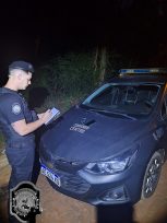 La policía recuperó el celular que adolescente le arrebató a una estudiante en la calle