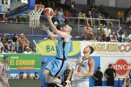 Trinfo de OTC : Superó 75-66 a Zárate Básket.