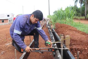 Avances en obras viales: mejoras en diversos barrios de Oberá