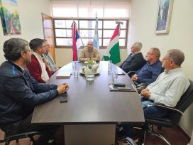 El intendente Hassan recibió al Consejo de Pastores