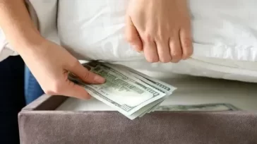 El gobierno anunciará cómo utilizar los dólares “del colchón”