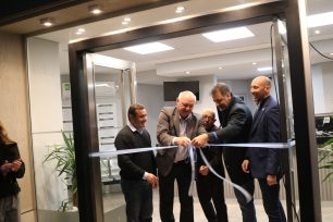 Hassan participó de la inauguración de la ampliación de la Clínica Integral Oberá