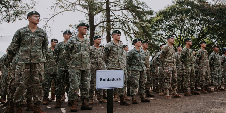 Soldado voluntario: requisitos, inscripción y sueldo en enero 2026