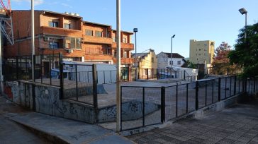 Oberá continúa con obras públicas en distintos barrios durante el verano