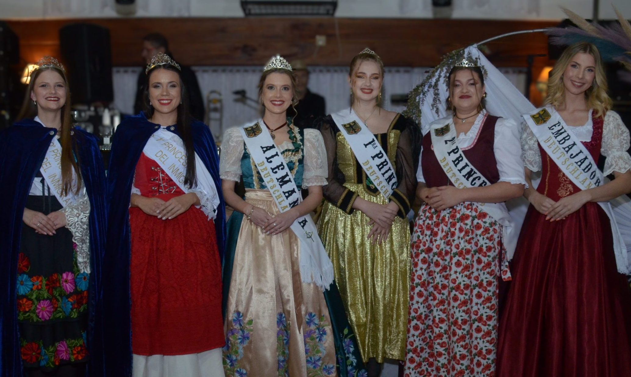 OBERÁ: Josefina Ayelén Knoll es la nueva Reina de la Colectividad Alemana.