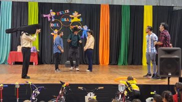 Gurises Felices contagió su energía para volver con ganas a clases