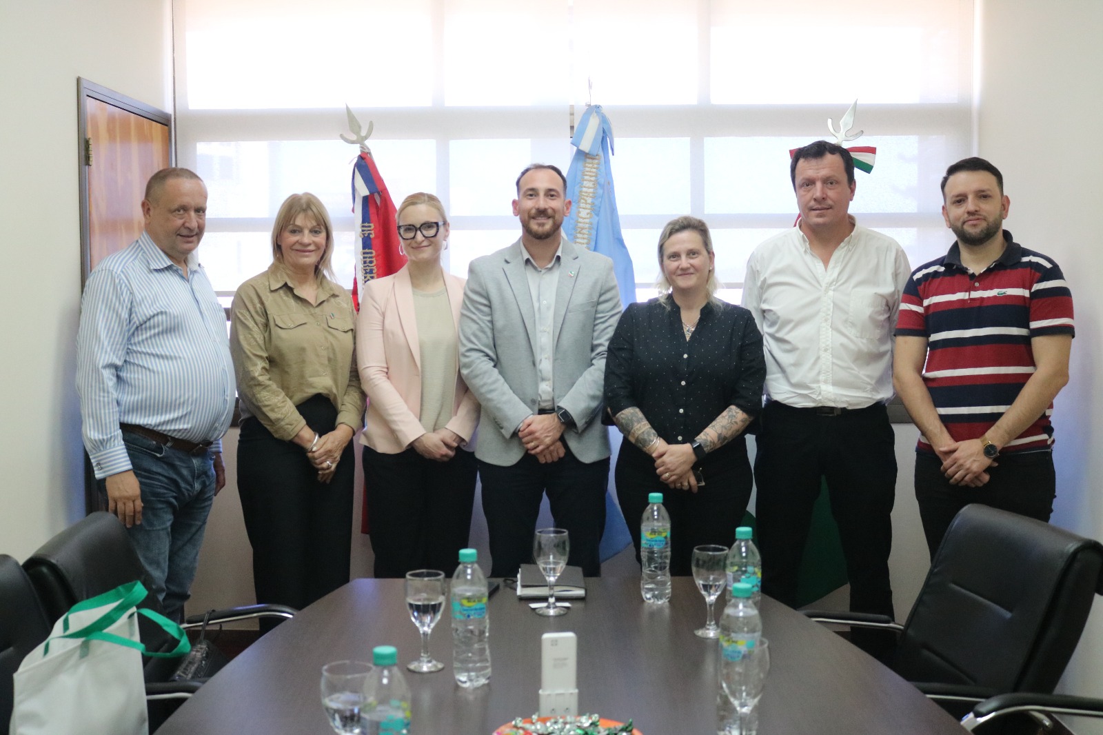 Hassan recibió a integrantes del Festival de Cultura Checa y eslovaca