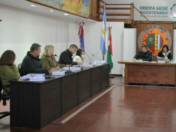 Oberá: aprobaron un aumento del boleto de colectivo y el pasaje en efectivo costará $2.100