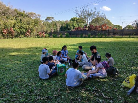 Kokedamas, lupas y micromundos: los chicos de Oberá vivieron el receso de invierno en contacto con la naturaleza