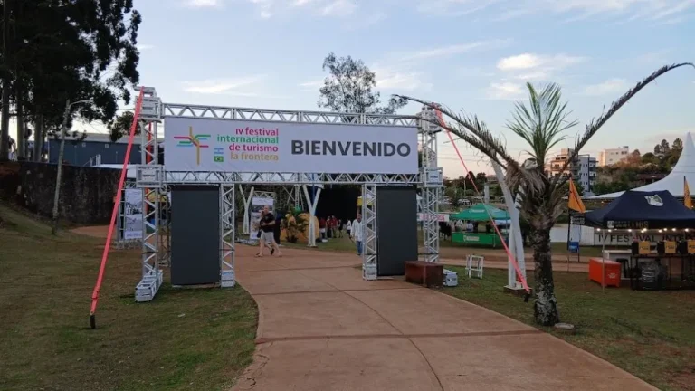 Bernardo de Irigoyen disfruta del 4° Festival Internacional “La Frontera”