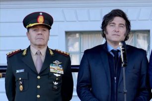 Malvinas: en medio de la tensión con Gran Bretaña, el Gobierno adquirió equipamiento militar bajo secreto de Estado